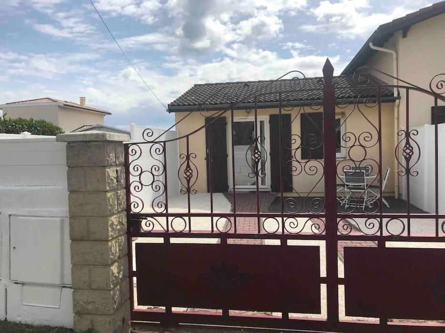 « Chez Nath Et Chris » Apartman Saint-André-de-Cubzac Kültér fotó